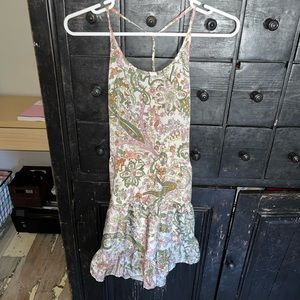 Super cute, flowy dress from Boutique by me, great condition!!